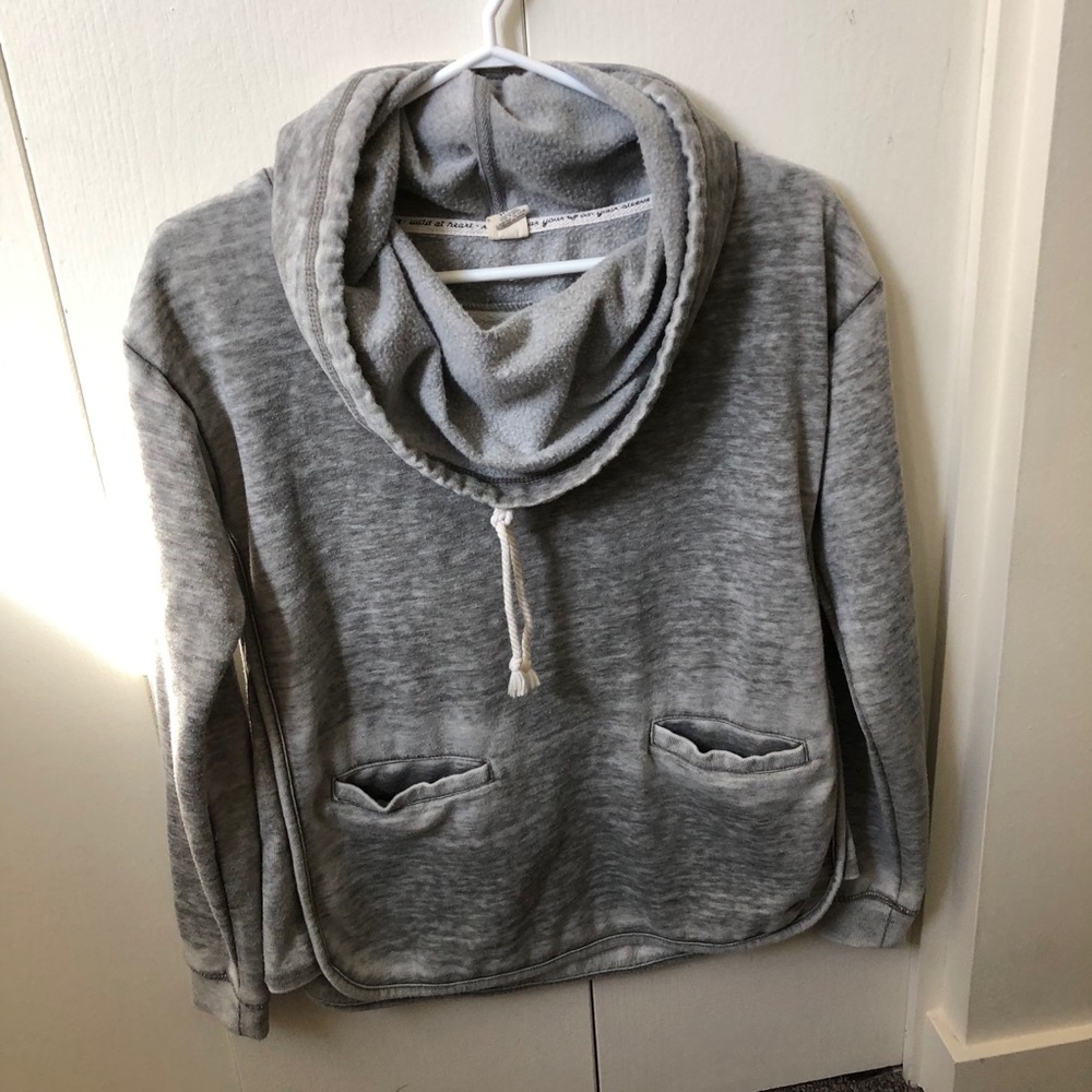 ✨Roxy Grey Cowl Neck Sweater✨